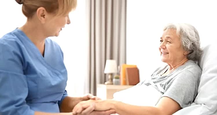Какими бывают сиделки, ухаживающие за пожилыми людьми? Какими бывают сиделки, ухаживающие за пожилыми людьми?