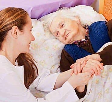 Помощь сиделки в уходе за больным на дому Помощь сиделки в уходе за больным на дому